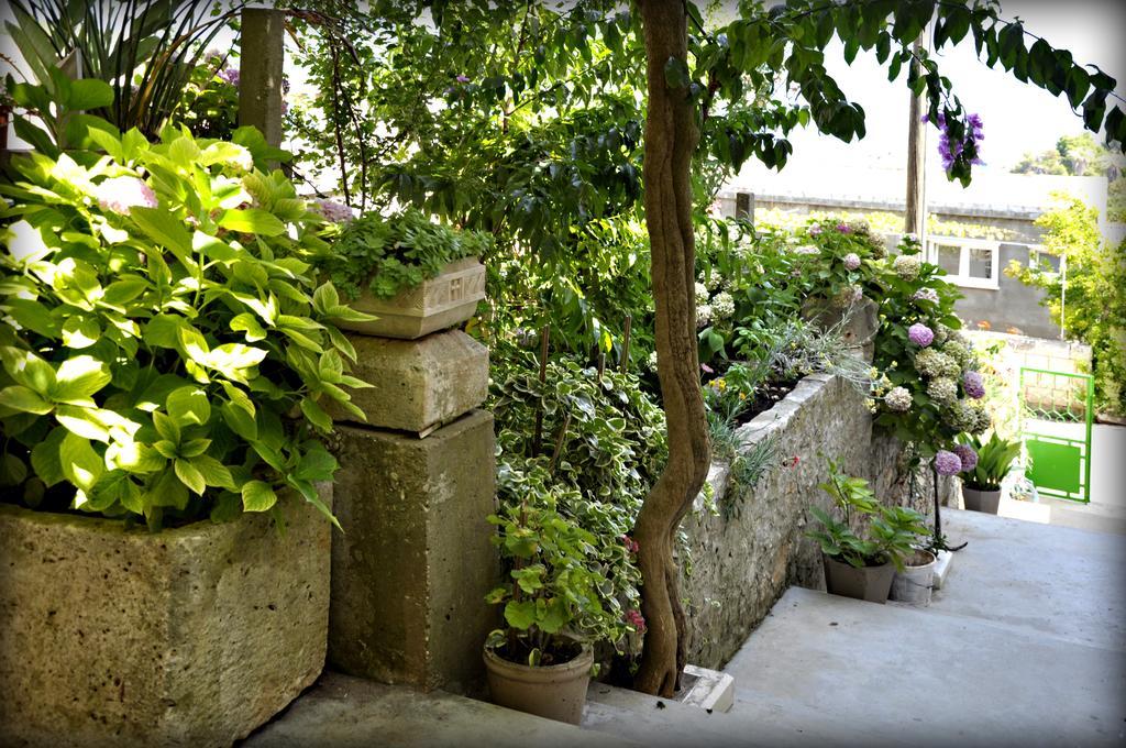 Apartments Лумбарда Екстериор снимка
